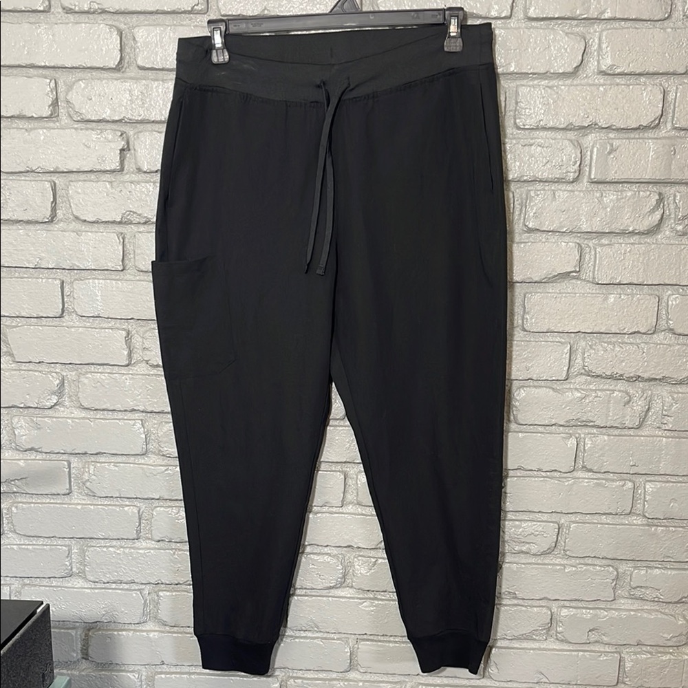 Women's Black Mandala 9 Pocket Jogger Scrub Pants